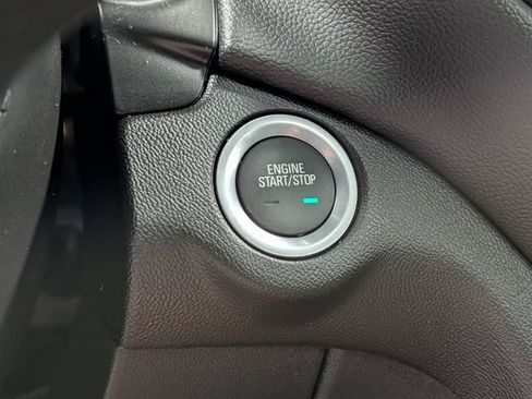 Used 2024 Chevrolet Equinox LT AWD/4WD image 22