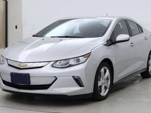 Used 2019 Chevrolet Volt LT w/ LT Driver Confidence Package FWD image 4
