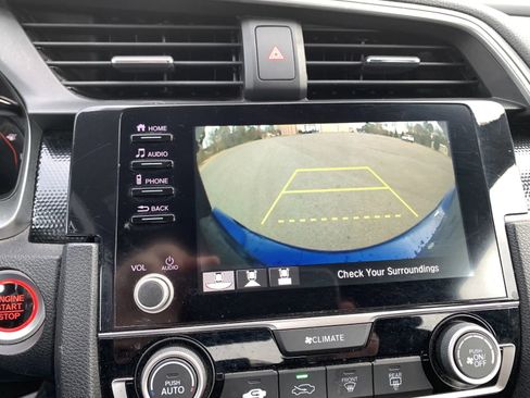 Used 2019 Honda Civic Sport image 14