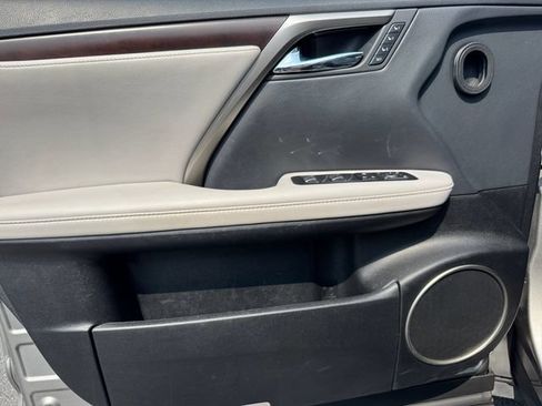 Used 2022 Lexus RX 350 FWD w/ Premium Package image 11