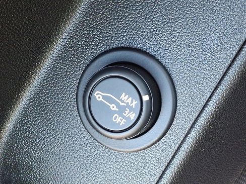 Certified 2023 Chevrolet Equinox RS image 27