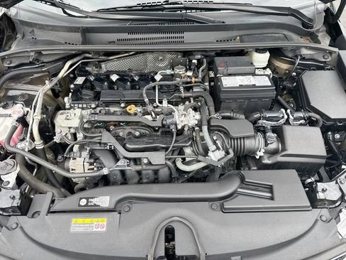 Used 2024 Toyota Corolla LE FWD image 35