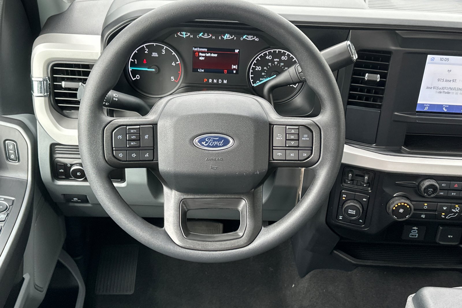 New 2026 Ford F350 4x4 Crew Cab Super Duty image 14