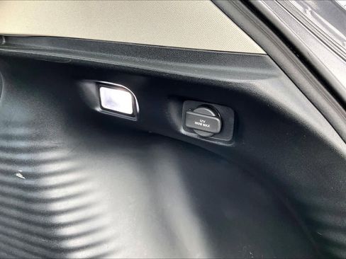 Used 2024 Honda HR-V LX image 33