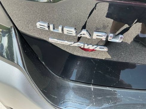 Certified 2025 Subaru Outback Premium AWD/4WD image 6