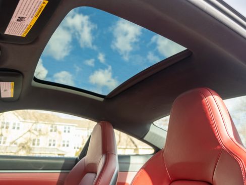 Certified 2020 Porsche 911 Carrera 4S image 19