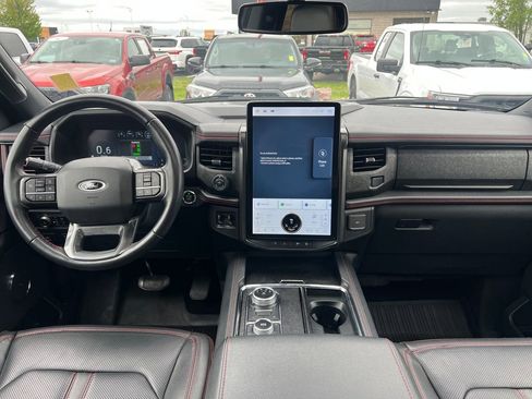 Used 2022 Ford Expedition Max Limited AWD/4WD image 27