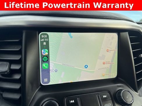 Used 2023 GMC Acadia SLT image 6