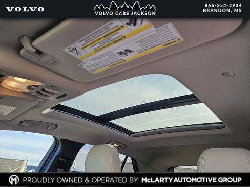 Used 2024 Buick Encore GX Avenir w/ Avenir Technology Package image 19