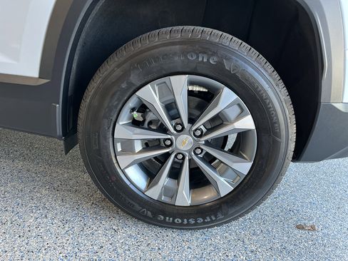 New 2026 Chevrolet Equinox LT FWD image 31