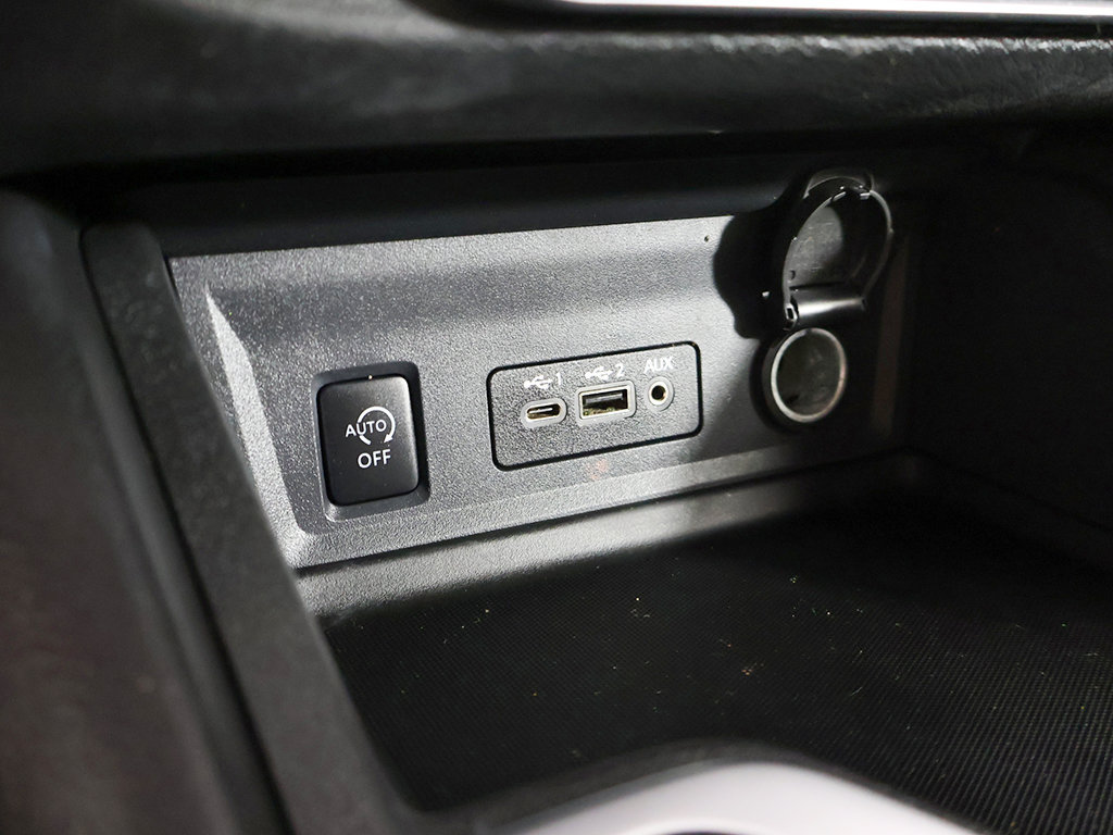 Used 2024 Nissan Sentra SR FWD image 42