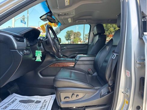 Used 2018 Chevrolet Tahoe Premier AWD/4WD image 15