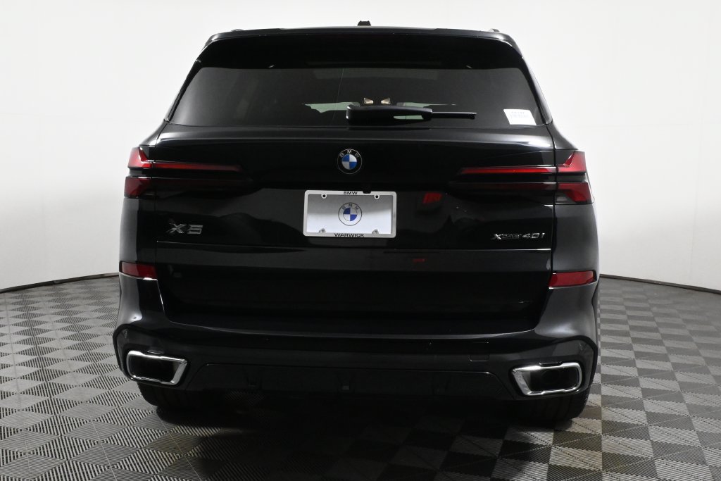 Used 2026 BMW X5 xDrive40i w/ M Sport Package AWD/4WD image 6