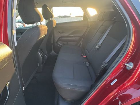 Certified 2025 Hyundai Kona SEL image 32