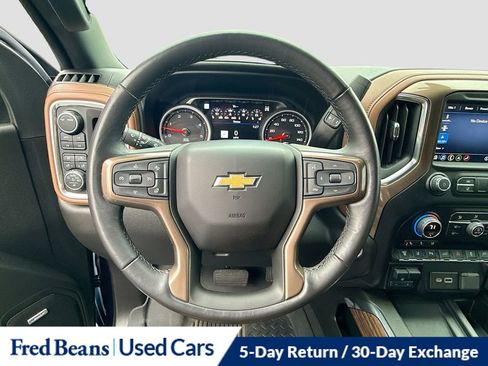 Used 2022 Chevrolet Silverado 2500 High Country w/ Safety Package II image 12