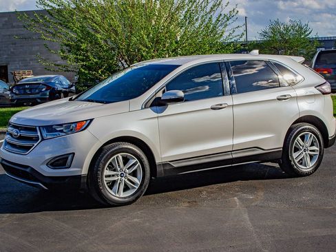 Used 2018 Ford Edge SEL w/ Equipment Group 201A AWD/4WD image 4
