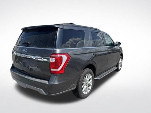 Used 2020 Ford Expedition XLT w/ Equipment Group 202A RWD image 5