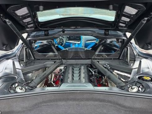 Used 2020 Chevrolet Corvette Stingray w/ 3LT Preferred Equipment Group image 8