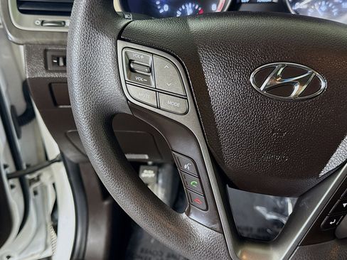 Used 2017 Hyundai Santa Fe Sport image 14