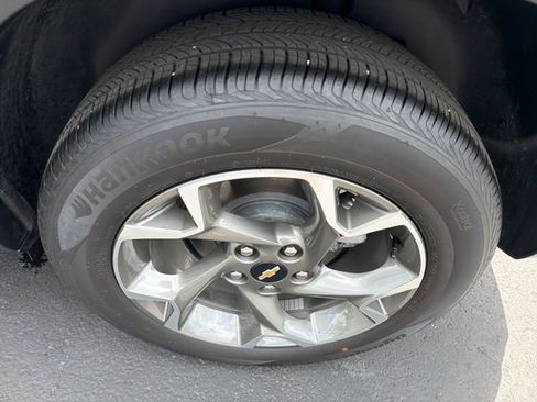 Certified 2026 Chevrolet Trax LT FWD image 23