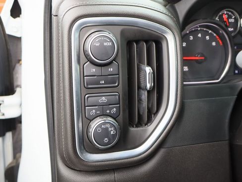 Certified 2022 Chevrolet Silverado 2500 LT image 12