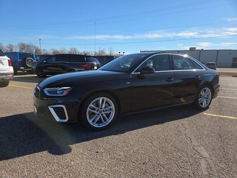 Used 2024 Audi A4 2.0T Premium Plus image 1