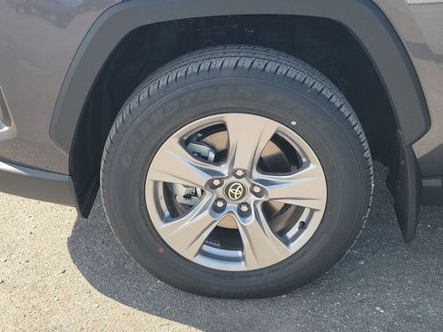 New 2025 Toyota RAV4 XLE image 17