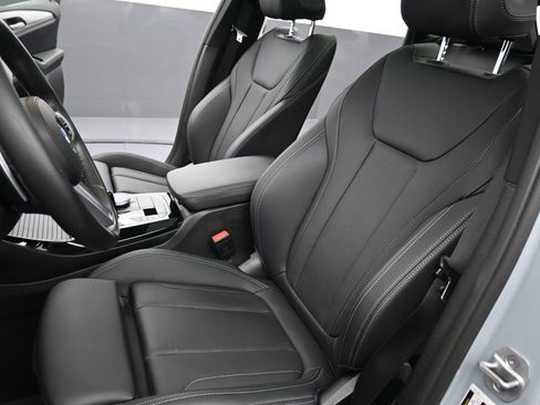 Used 2024 BMW X3 xDrive30i w/ M Sport Package image 10