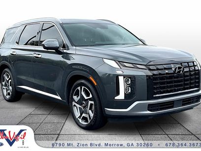 Used 2023 Hyundai Palisade Limited w/ Cargo Package
