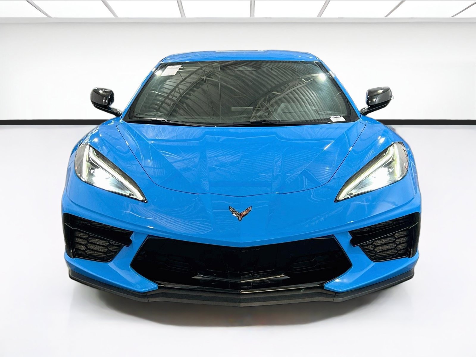 Used 2025 Chevrolet Corvette Stingray Coupe w/ Battery Protection Package RWD image 2