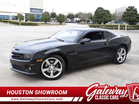 Used 2011 Chevrolet Camaro SS w/ RS Package RWD image 1