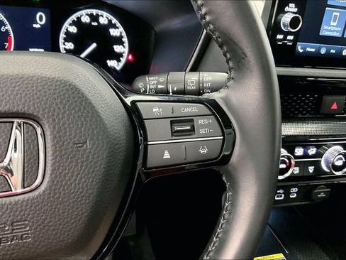 Used 2025 Honda CR-V EX-L image 28