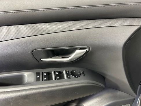 Used 2025 Hyundai Tucson SEL AWD/4WD image 19