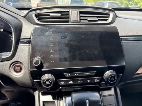 Used 2018 Honda CR-V Touring image 10