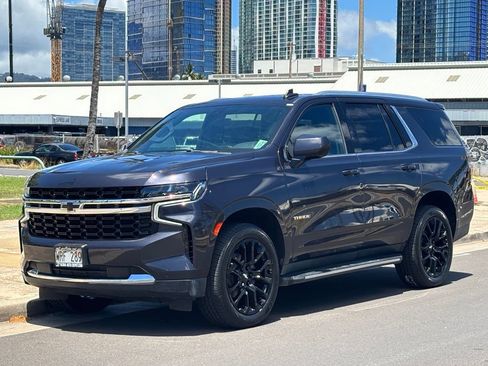 Used 2022 Chevrolet Tahoe LS RWD image 1