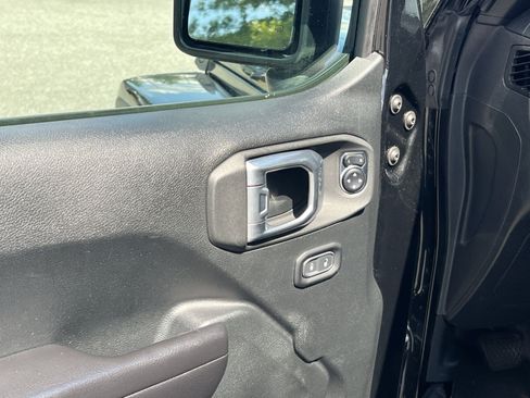 Used 2021 Jeep Gladiator Sport w/ Quick Order Package 24Q 80Th AWD/4WD image 15