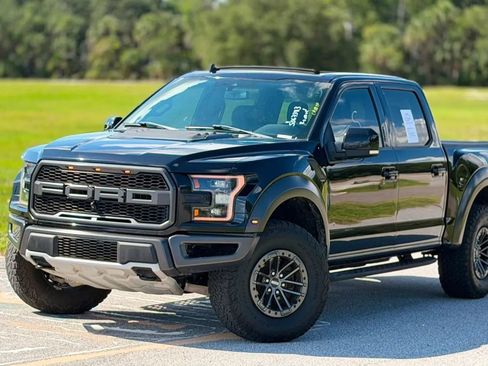 Used 2019 Ford F150 Raptor w/ Equipment Group 802A Luxury AWD/4WD image 19