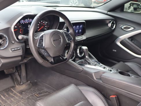 Used 2022 Chevrolet Camaro LT w/ RS Package image 12