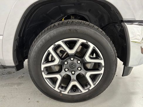 Used 2025 RAM 1500 Laramie AWD/4WD image 62