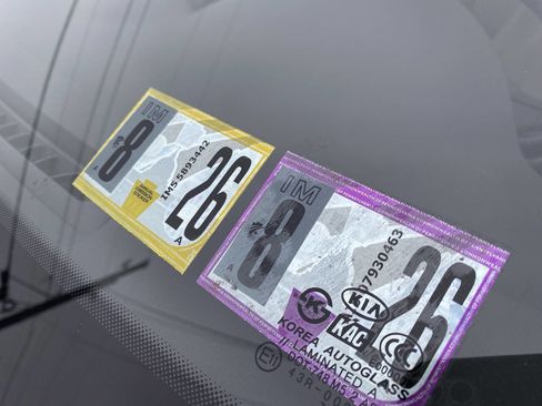 Used 2008 Kia Spectra EX image 9