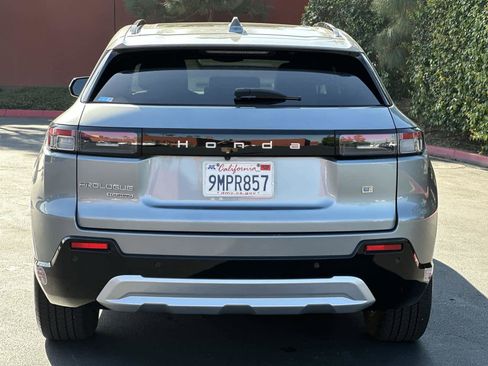 Used 2024 Honda Prologue Touring image 5