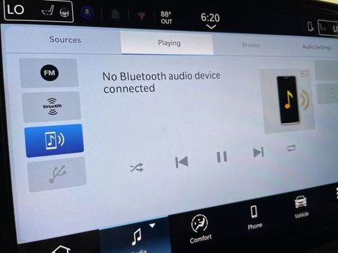 New 2025 Chrysler Pacifica Select image 30