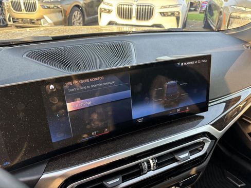 Used 2023 BMW 330i xDrive Sedan w/ Premium Package image 19