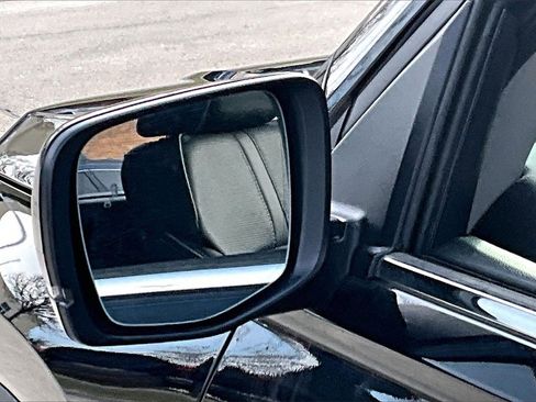 Used 2023 Honda Pilot Elite image 13