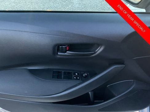 Used 2022 Toyota Corolla LE image 10