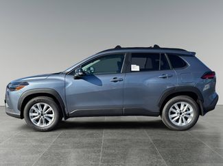 New 2026 Toyota Corolla Cross LE video 2