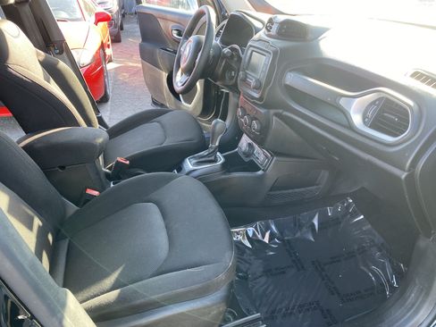 Used 2020 Jeep Renegade Sport AWD/4WD image 21