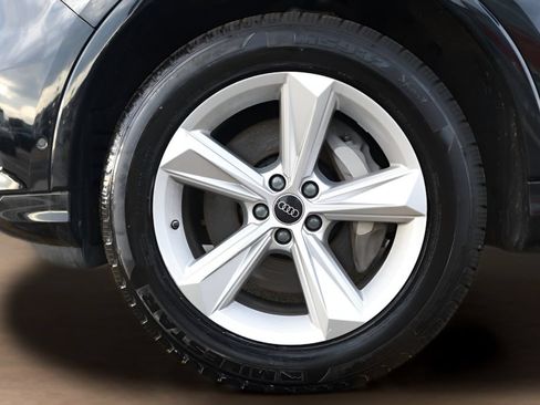 Used 2024 Audi Q7 2.0T Premium Plus AWD/4WD image 45