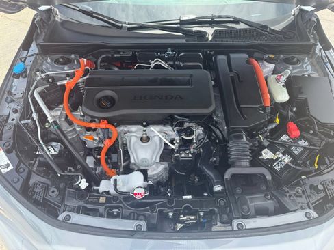 Certified 2025 Honda Civic FWD Hybrid Sedan image 39