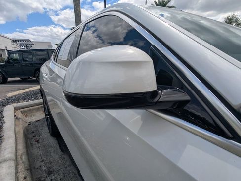 Used 2022 BMW X6 xDrive40i w/ Premium Package image 24